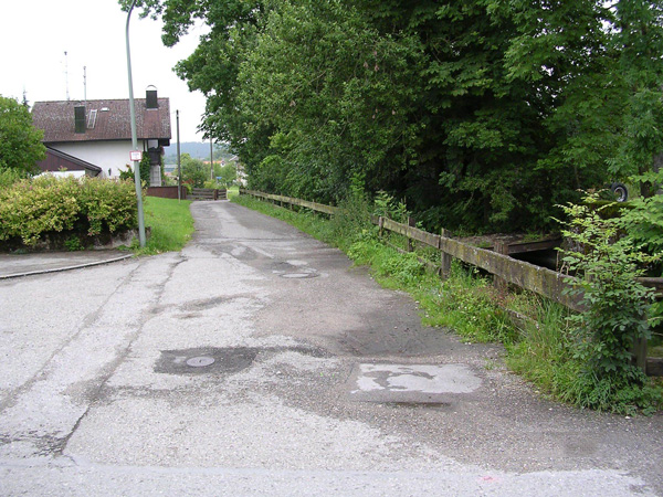 Verbindungsweg Taubenstraße und Blumenweg vorher